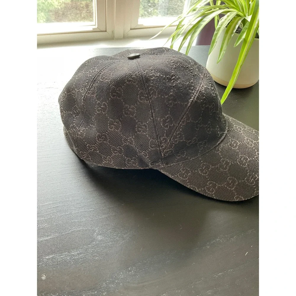 Gucci baseball cap